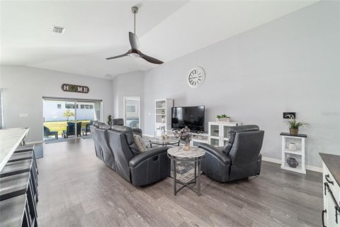 Casa en venta en Ocala, Florida, 4 dormitorios, 185.53 m2 № 1905092 - foto 16