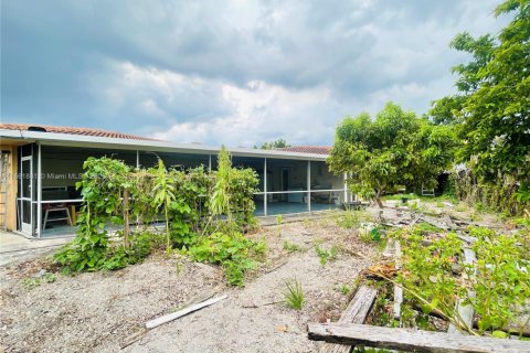 Villa ou maison à vendre à Tamarac, Floride: 3 chambres, 165.46 m2 № 2034549 - photo 28