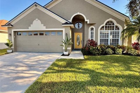 Casa en venta en Wesley Chapel, Florida, 3 dormitorios, 174.84 m2 № 1866641 - foto 1