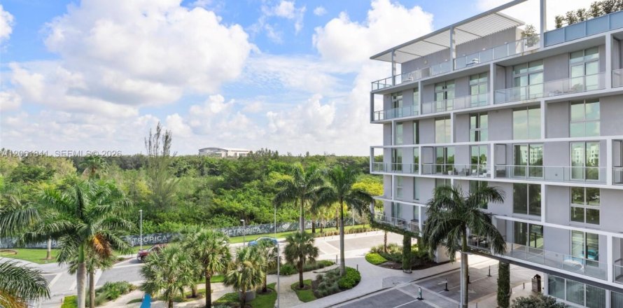 Condo in Sunrise, Florida, 2 bedrooms  № 2261627