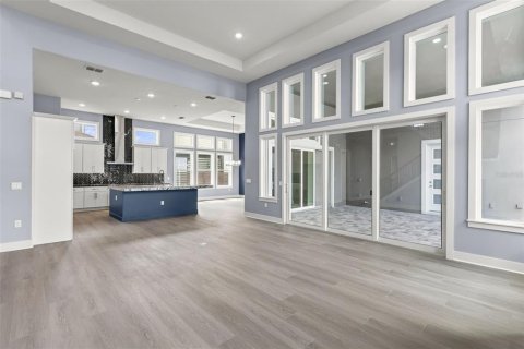 Casa en venta en Orlando, Florida, 5 dormitorios, 357.3 m2 № 2396676 - foto 13