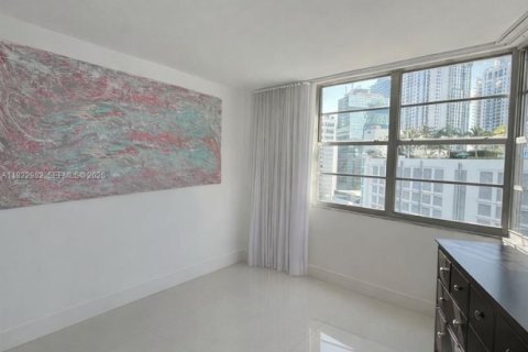 Снять в аренду кондоминиум в Майами, Флорида 4 спальни, 183.95м2, № 2061715 - фото 7