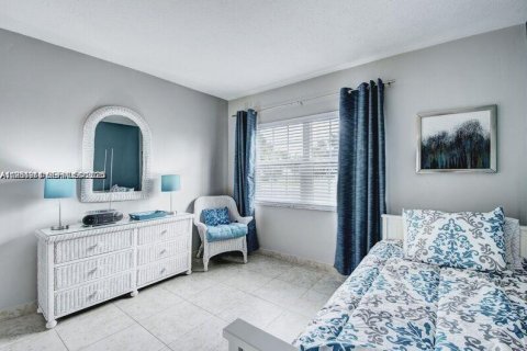 Condominio en alquiler en Pompano Beach, Florida, 2 dormitorios, 87.33 m2 № 2011810 - foto 7