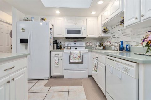 House in Melbourne, Florida 2 bedrooms, 131.83 sq.m. № 1725379 - photo 13