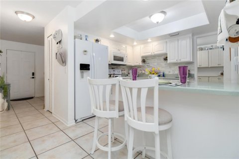 House in Melbourne, Florida 2 bedrooms, 131.83 sq.m. № 1725379 - photo 12