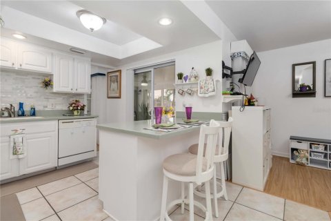 House in Melbourne, Florida 2 bedrooms, 131.83 sq.m. № 1725379 - photo 10
