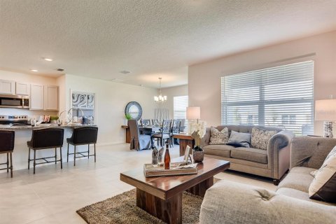 Casa en venta en New Smyrna Beach, Florida, 3 dormitorios, 155.33 m2 № 1769872 - foto 3