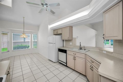 Villa ou maison à louer à New Port Richey, Floride: 3 chambres, 180.6 m2 № 1847147 - photo 21