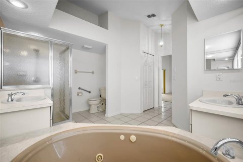 Villa ou maison à louer à New Port Richey, Floride: 3 chambres, 180.6 m2 № 1847147 - photo 28