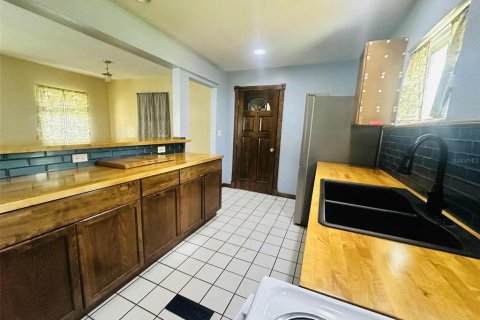 House in Lakeland, Florida 2 bedrooms, 99.87 sq.m. № 1777424 - photo 12