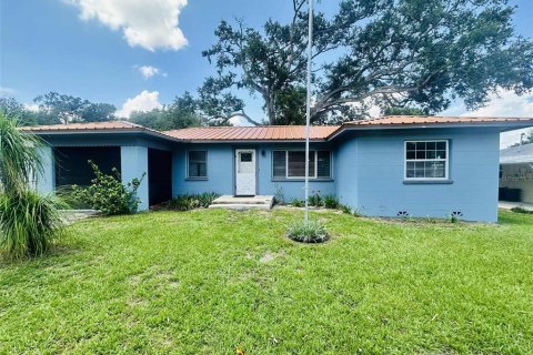 House in Lakeland, Florida 2 bedrooms, 99.87 sq.m. № 1777424 - photo 1