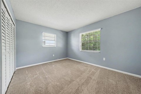 Villa ou maison à vendre à Deltona, Floride: 3 chambres, 130.25 m2 № 2156615 - photo 8