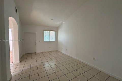 Condo in Homestead, Florida, 3 bedrooms  № 1962401 - photo 3