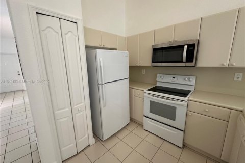 Condo in Homestead, Florida, 3 bedrooms  № 1962401 - photo 5