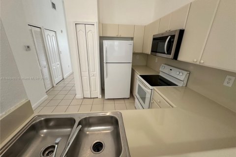 Condo in Homestead, Florida, 3 bedrooms  № 1962401 - photo 8
