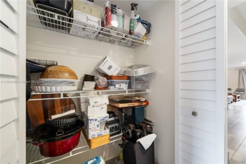 Adosado en venta en Doral, Florida, 2 dormitorios, 129.32 m2 № 1956428 - foto 26