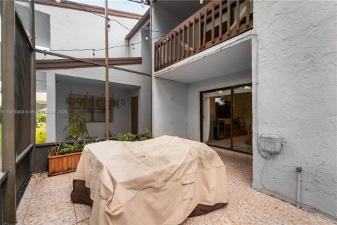 Adosado en venta en Doral, Florida, 2 dormitorios, 129.32 m2 № 1956428 - foto 19