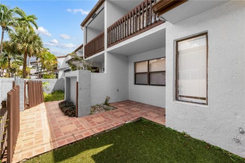 Adosado en venta en Doral, Florida, 2 dormitorios, 129.32 m2 № 1956428 - foto 21