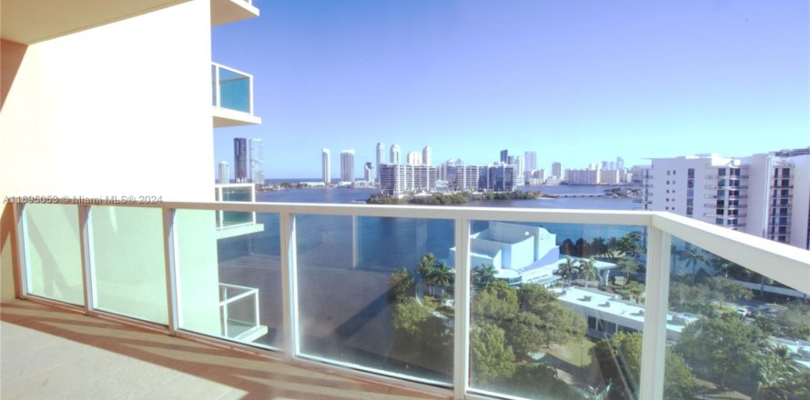 Condo in Aventura, Florida, 3 bedrooms № 1455249