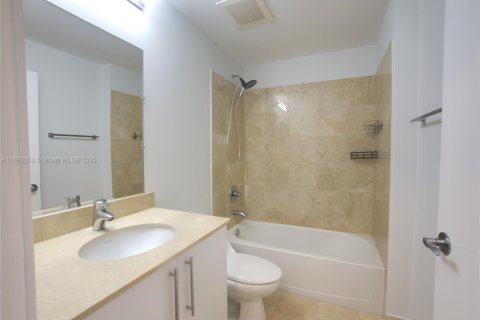 Condo in Aventura, Florida, 3 bedrooms  № 1455249 - photo 11