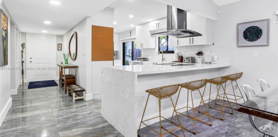 Condominio en Weston, Florida, 2 dormitorios  № 1779686