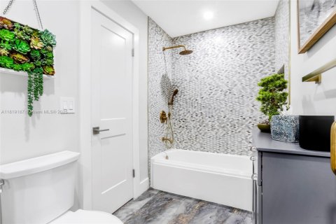 Condominio en venta en Weston, Florida, 2 dormitorios, 138.42 m2 № 1779686 - foto 30