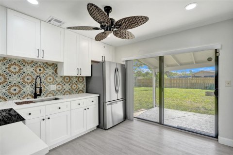 House in West Park, Florida 3 bedrooms, 93.65 sq.m. № 2060300 - photo 2