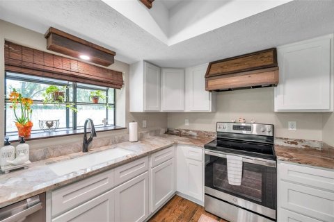 Villa ou maison à vendre à Brooksville, Floride: 3 chambres, 141.95 m2 № 1745060 - photo 10