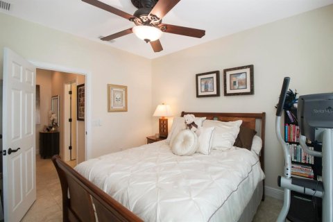 Townhouse in Tampa, Florida 2 bedrooms, 184.88 sq.m. № 2123558 - photo 28
