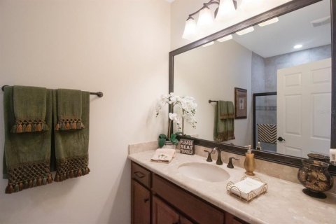 Townhouse in Tampa, Florida 2 bedrooms, 184.88 sq.m. № 2123558 - photo 30
