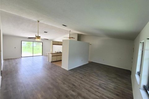 Casa en alquiler en Port Charlotte, Florida, 3 dormitorios, 140.28 m2 № 1916722 - foto 3