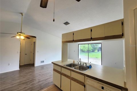 Casa en alquiler en Port Charlotte, Florida, 3 dormitorios, 140.28 m2 № 1916722 - foto 8