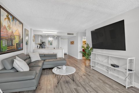 Condominio en venta en Boca Raton, Florida, 1 dormitorio, 73.86 m2 № 2301036 - foto 8