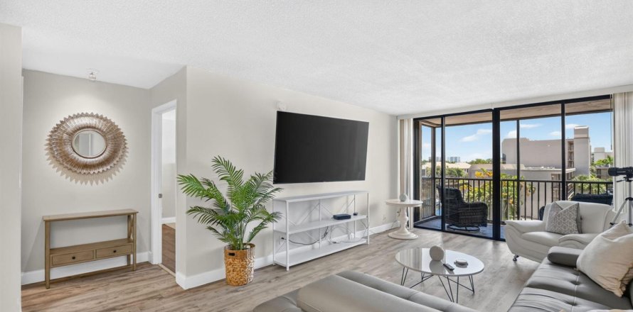 Condominio en Boca Raton, Florida, 1 dormitorio  № 2301036