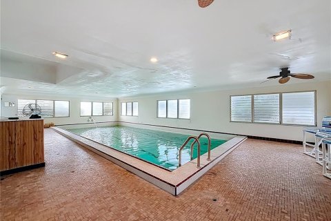 Villa ou maison à louer à Saint Petersburg, Floride: 3 chambres, 157.84 m2 № 2406828 - photo 18