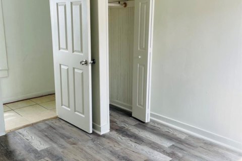 House in West Palm Beach, Florida 3 bedrooms, 92.9 sq.m. № 2246350 - photo 7