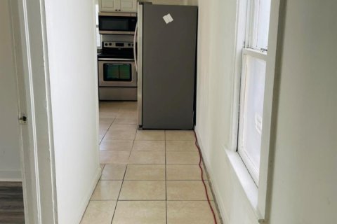 House in West Palm Beach, Florida 3 bedrooms, 92.9 sq.m. № 2246350 - photo 10