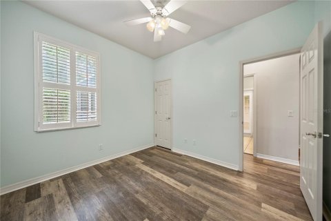 House in Tampa, Florida 4 bedrooms, 209.22 sq.m. № 1833214 - photo 21