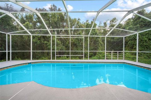 House in Tampa, Florida 4 bedrooms, 209.22 sq.m. № 1833214 - photo 3