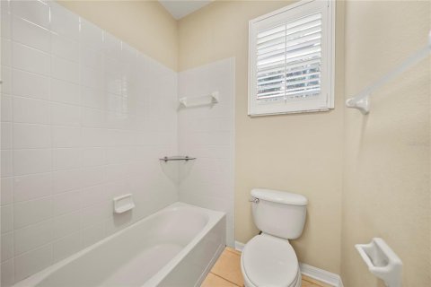 House in Tampa, Florida 4 bedrooms, 209.22 sq.m. № 1833214 - photo 23