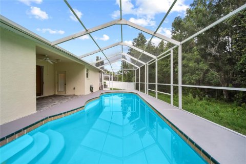 House in Tampa, Florida 4 bedrooms, 209.22 sq.m. № 1833214 - photo 27