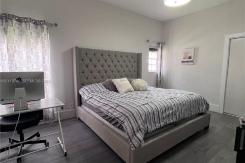Casa en venta en Weston, Florida, 3 dormitorios № 2427774 - foto 14