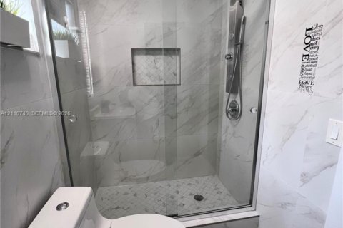 Casa en venta en Weston, Florida, 3 dormitorios № 2427774 - foto 20
