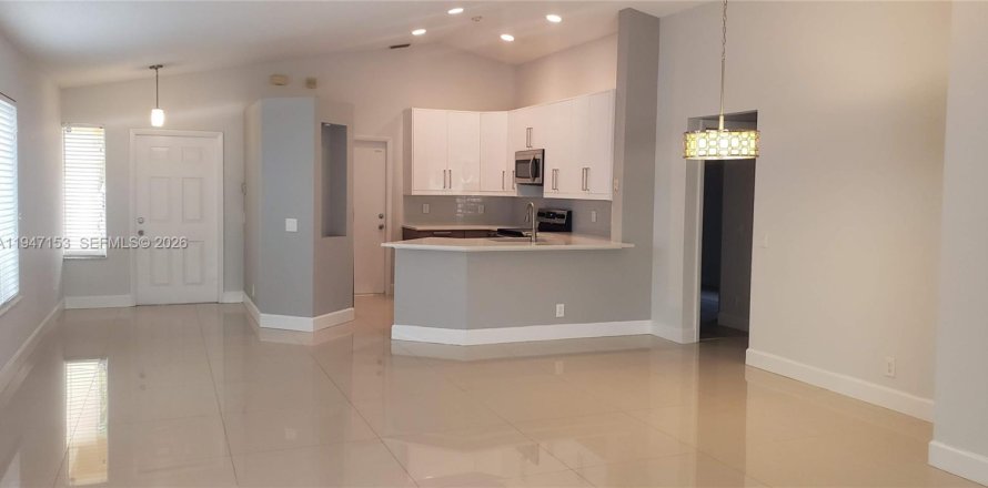 Villa ou maison à Weston, Floride 3 chambres, 125.7 m2 № 2003742