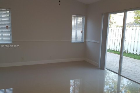 Villa ou maison à louer à Weston, Floride: 3 chambres, 125.7 m2 № 2003742 - photo 11