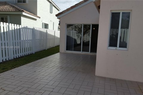 Villa ou maison à louer à Weston, Floride: 3 chambres, 125.7 m2 № 2003742 - photo 22