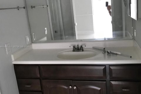 Villa ou maison à louer à Weston, Floride: 3 chambres, 125.7 m2 № 2003742 - photo 14