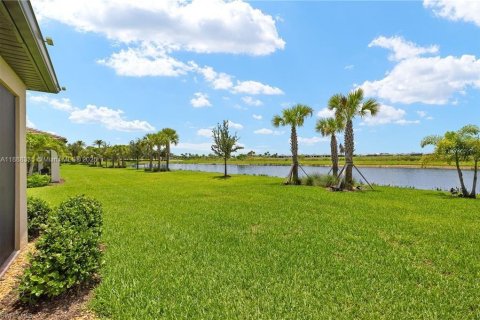 Купить виллу или дом в Аве Мария, Флорида 3 спальни, 144.74м2, № 2021320 - фото 24