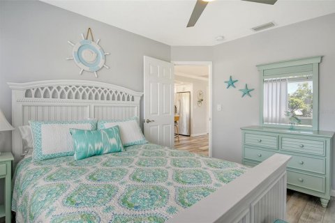 Condo in Sarasota, Florida, 2 bedrooms  № 1618421 - photo 26