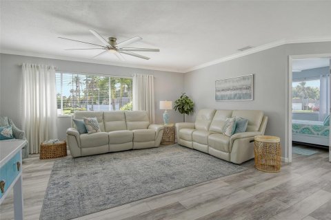 Condo in Sarasota, Florida, 2 bedrooms  № 1618421 - photo 10